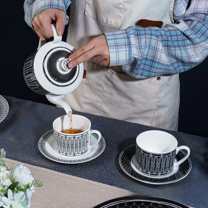 Coffee Tea Catering - Простой чайный сервиз в европейском стиле,